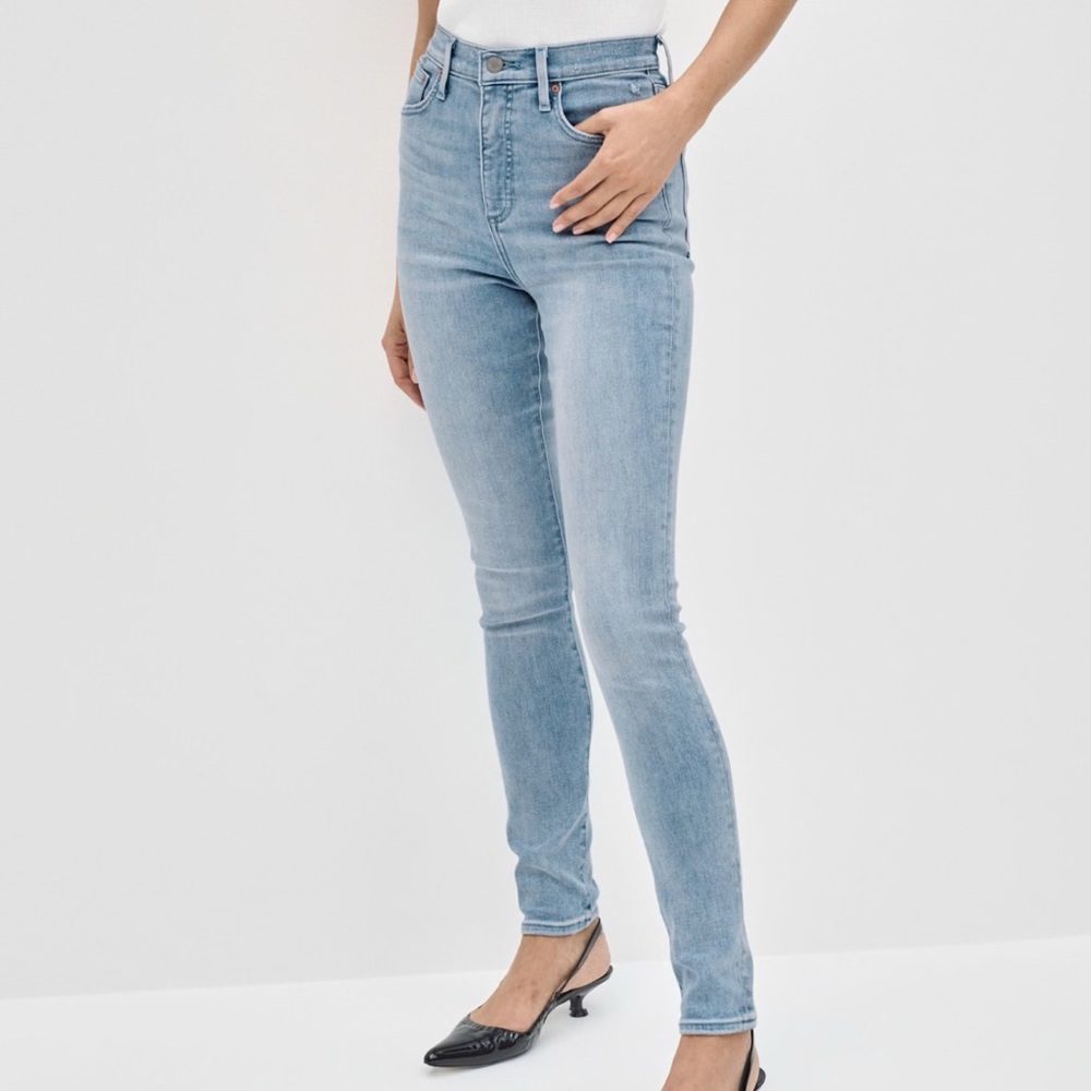Denim Forum Light Blue Skinny Jeans